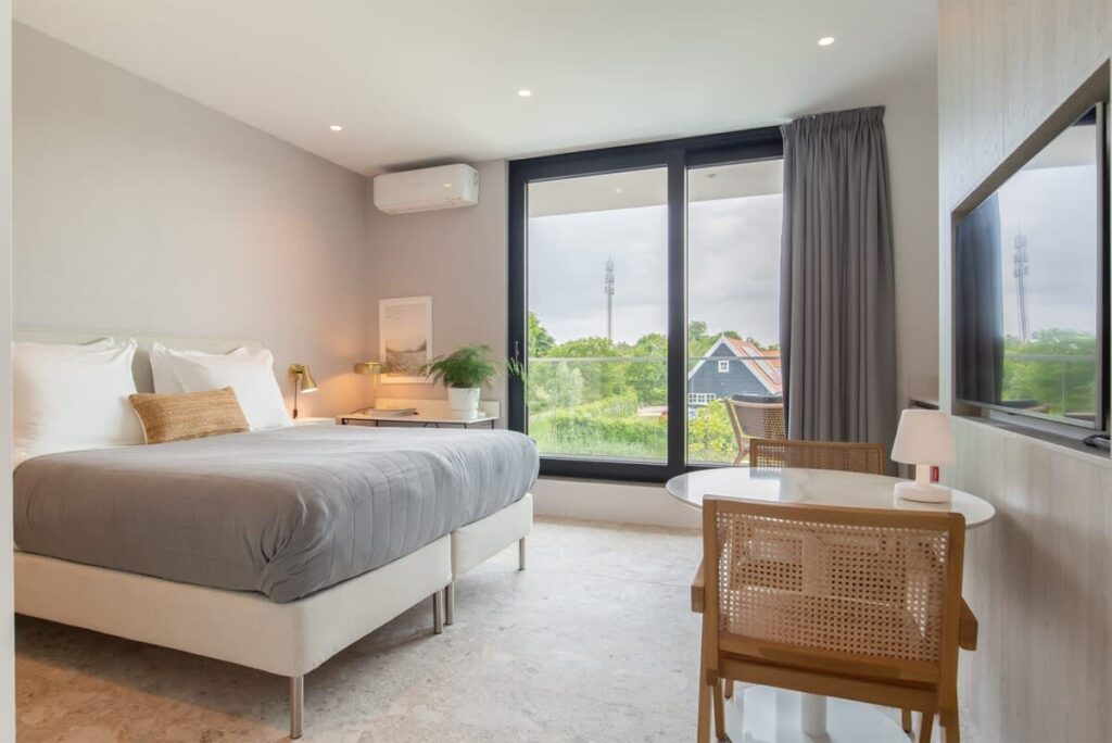 Studio with AC in Domburg | Summum Suites 3 Main Image