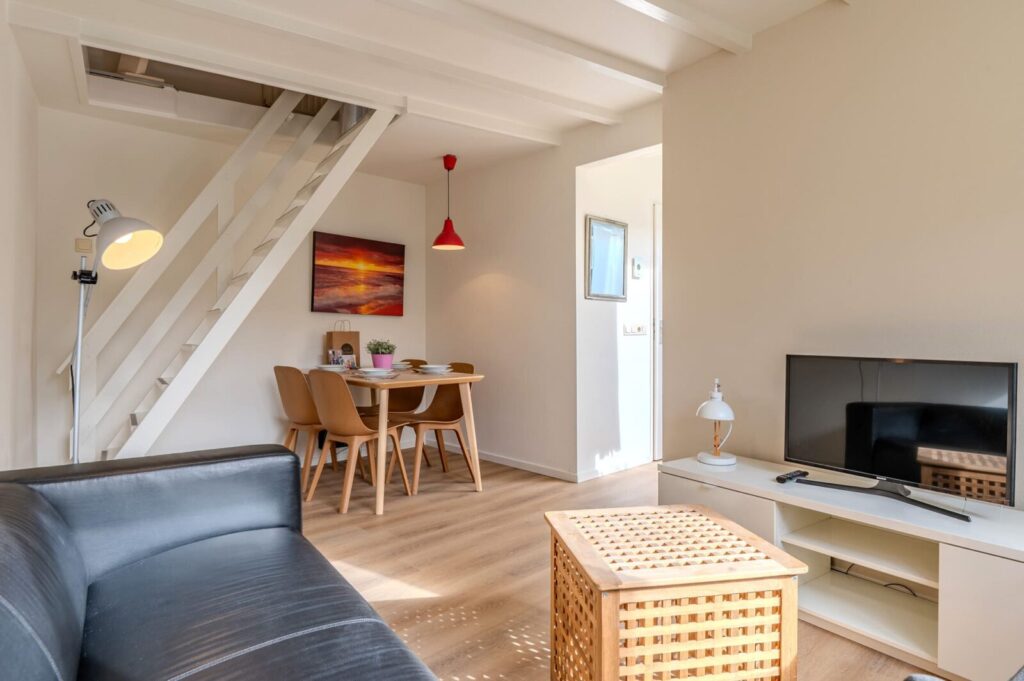 Renovated holiday home in Domburg | Beatrixstraat 27-A Main Image