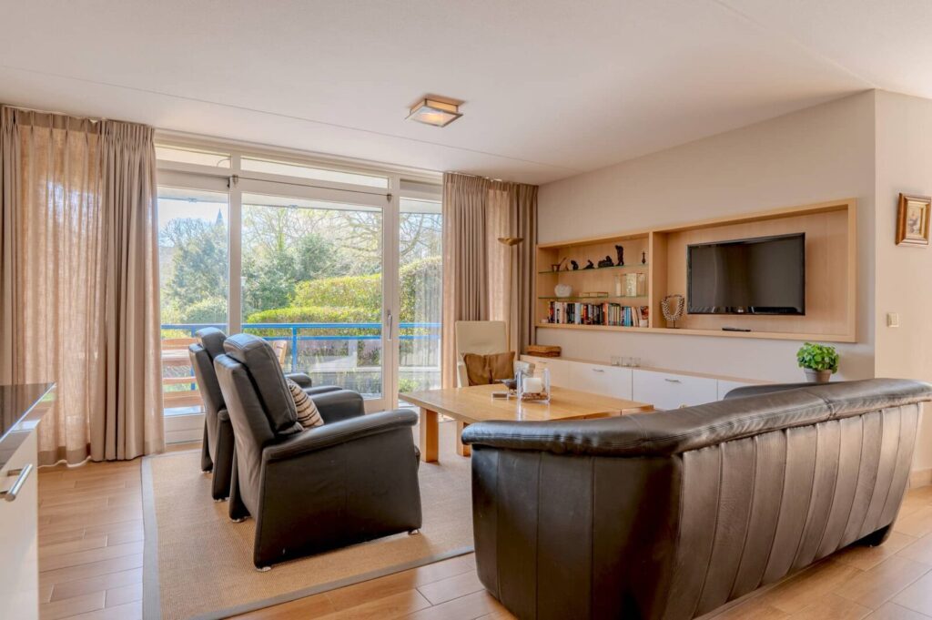 Apartment at De Manteling with Beach Hut in Domburg | Park Loverendale 10 Main Image