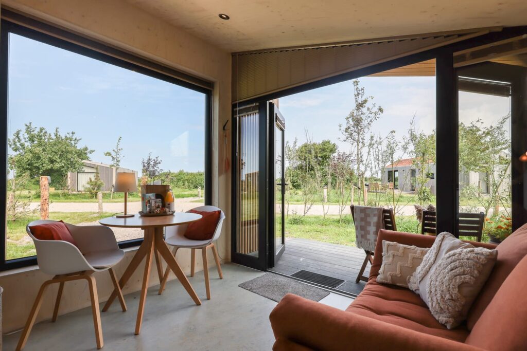 Compact tiny house for two in Westkapelle | Zeeuwse Liefde – Tiny House 13 Main Image