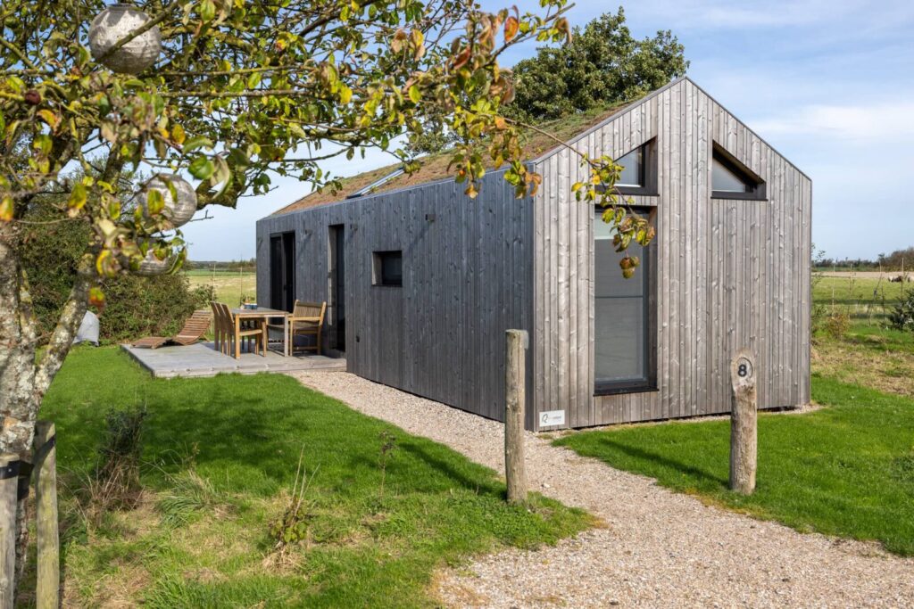 Comfortable tiny house for 4 in Westkapelle | Zeeuwse Liefde – Tiny House 8 Main Image