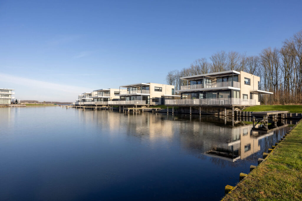 Villa am Wasser in Arnemuiden | Veerse Wende 6p - Multi unit Main Image