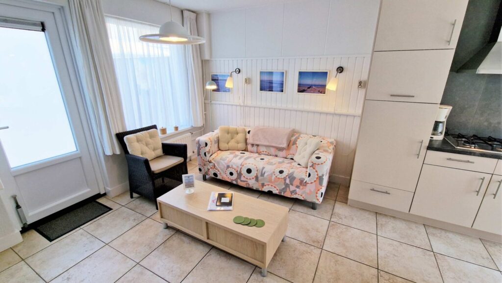 Modernes Ferienhaus auf Fußpfad in Domburg | J.W. Schuurmanstraat 75B Main Image