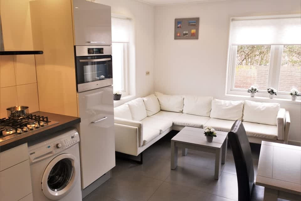 Holiday home with garden in Westkapelle | Nieuwe Dijkstraat 3b Main Image